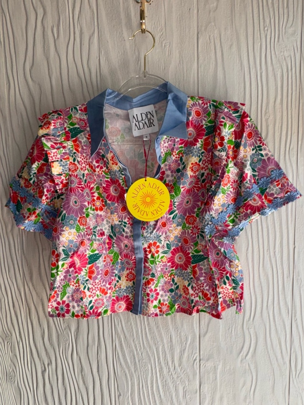 NEW | ALDEN ADAIR Floral Short Ruffle Sleeve Button Crop Top - Pink / Blue Sz: S